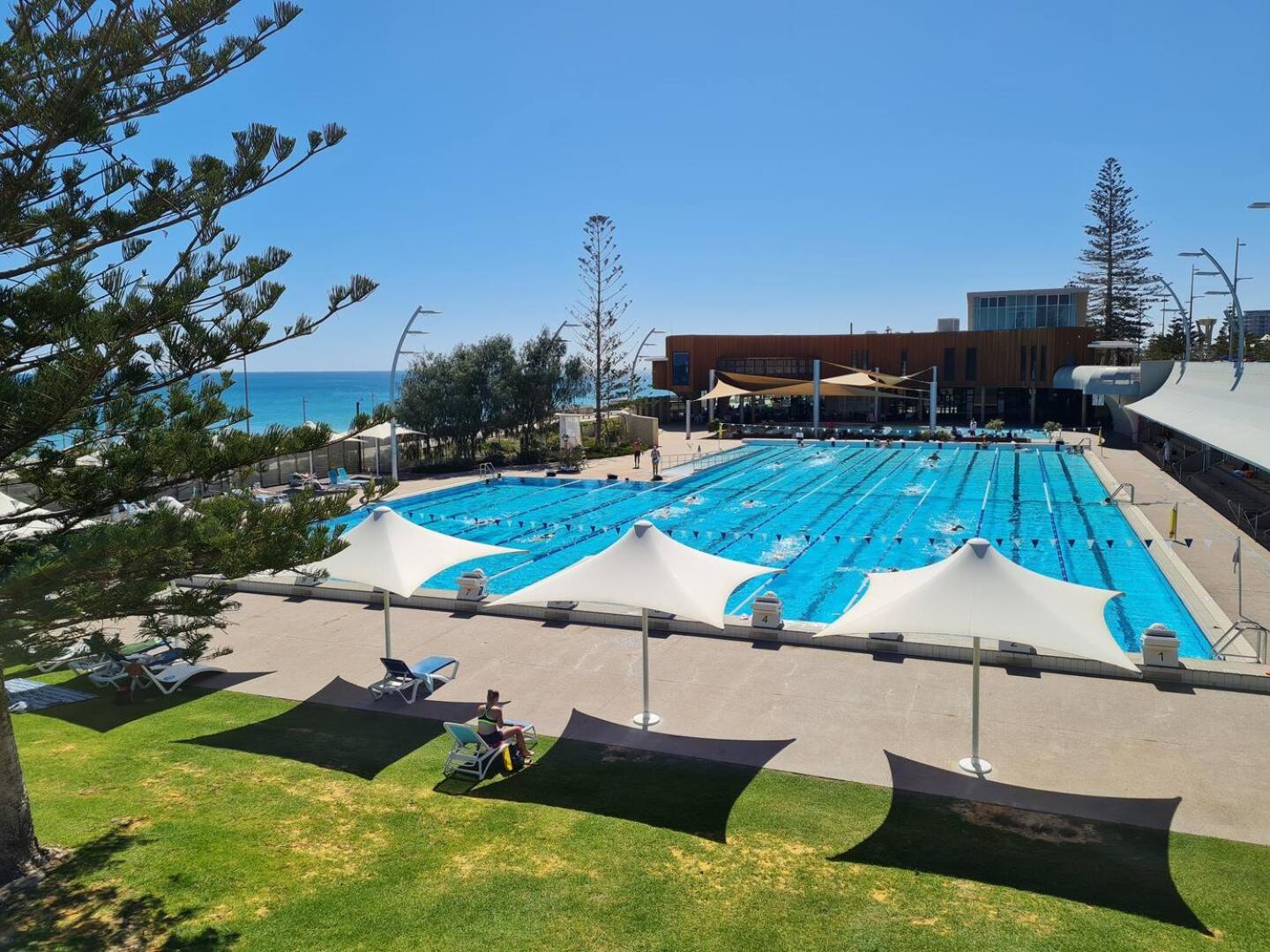 Acacia Holiday Or Business Stay - Quiet Location Perth Bagian luar foto