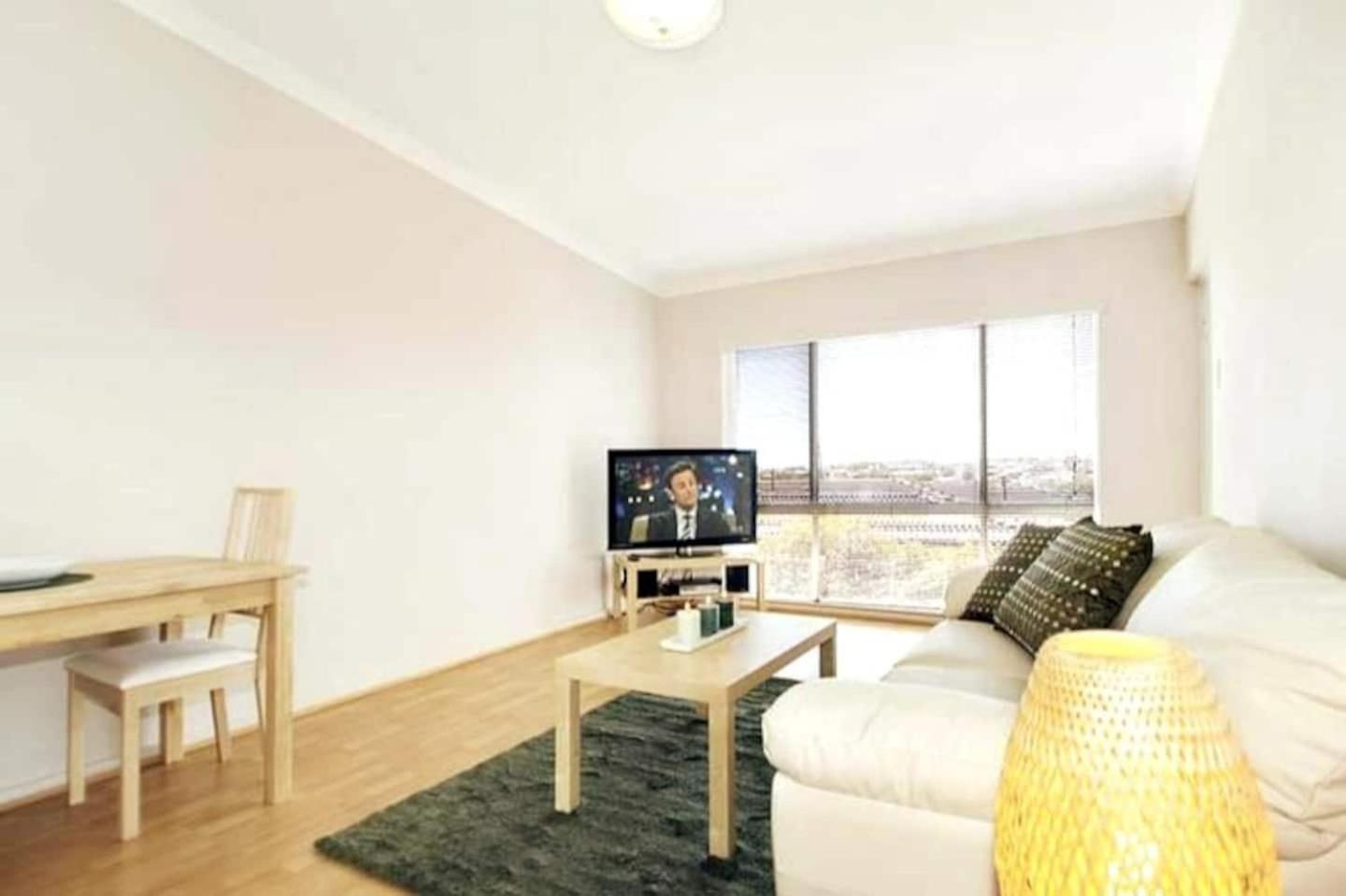 Acacia Holiday Or Business Stay - Quiet Location Perth Bagian luar foto